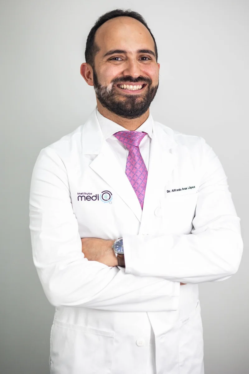 Dr. Alfredo Vivas López